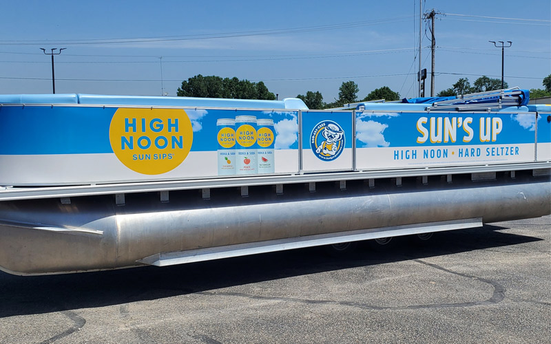 Badger Pontoon boat rental service company in Madison WI Badger